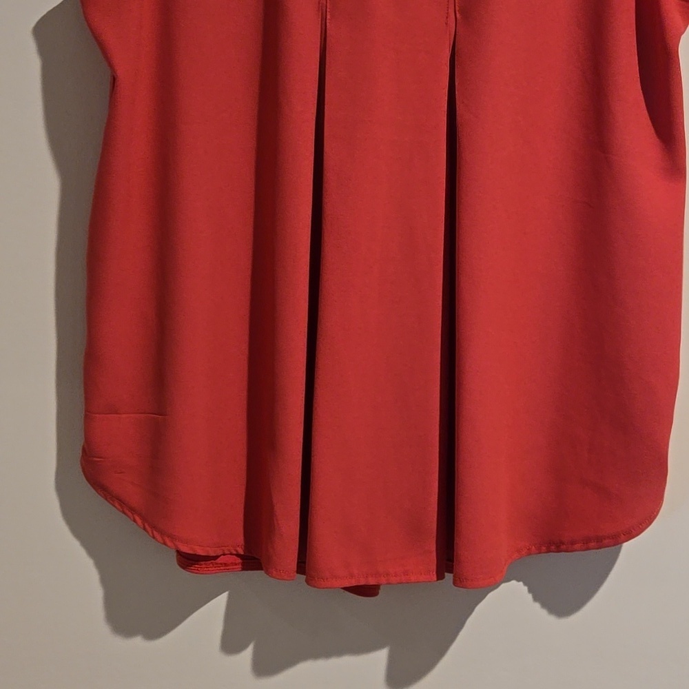 Ann Taylor pink top. Size medium. - Picture 3 of 7